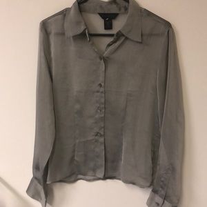 Express woman’s gray shear blouse 9/10